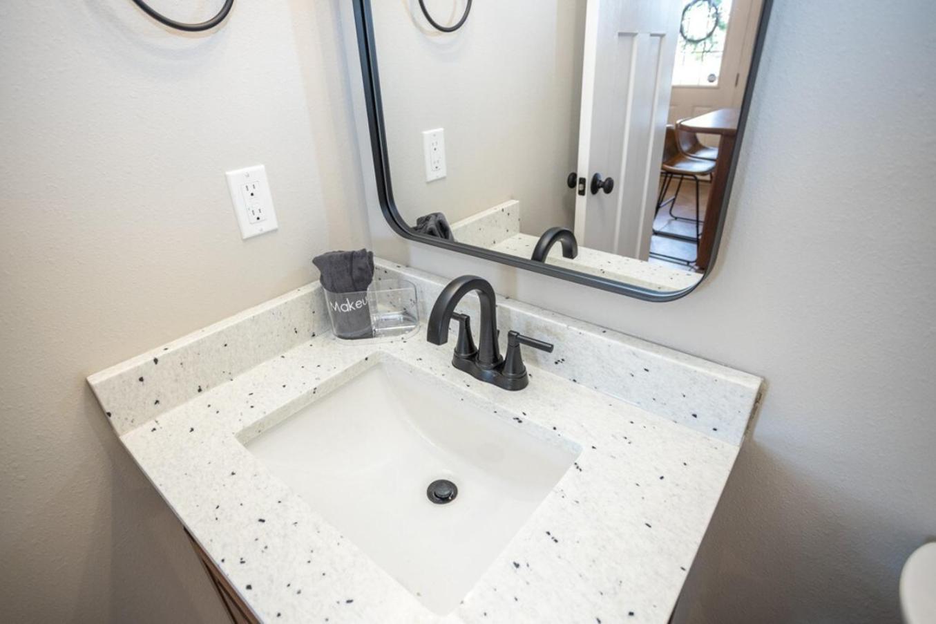 Tiny Home With Hot Tub Near Ft Leonard Wood! Waynesville Extérieur photo