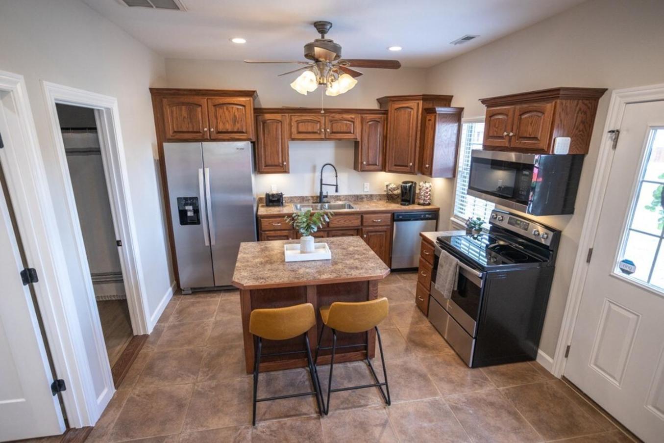 Tiny Home With Hot Tub Near Ft Leonard Wood! Waynesville Extérieur photo