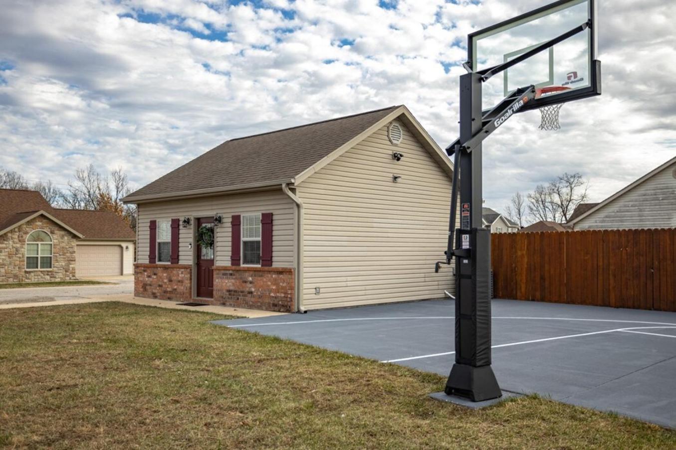 Tiny Home With Hot Tub Near Ft Leonard Wood! Waynesville Extérieur photo